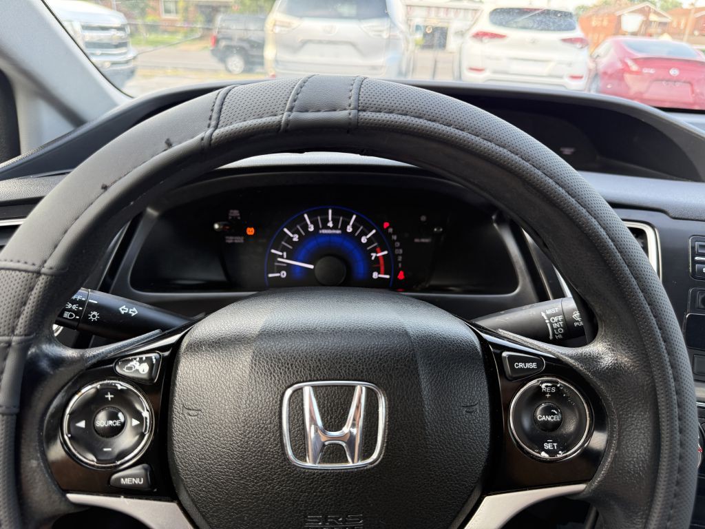 2013 Honda Civic Image 16