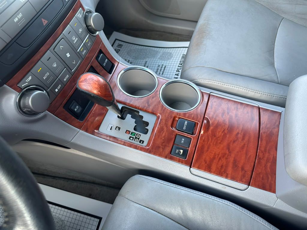 2008 Toyota Highlander Image 18