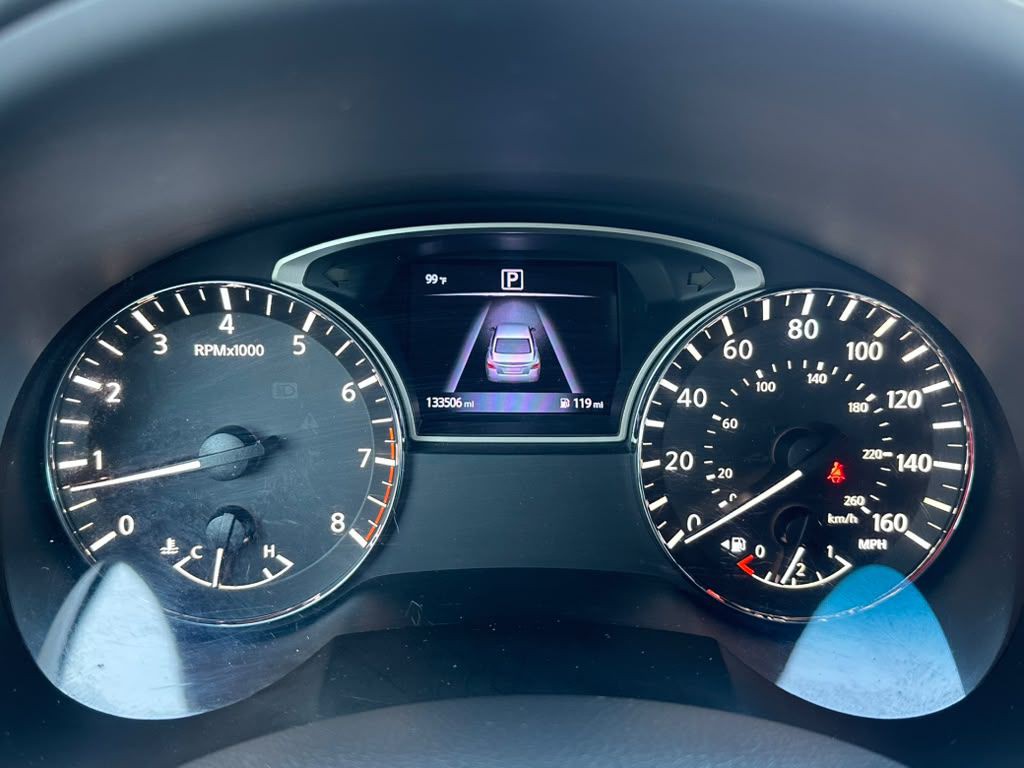 2016 Nissan Altima Image 15