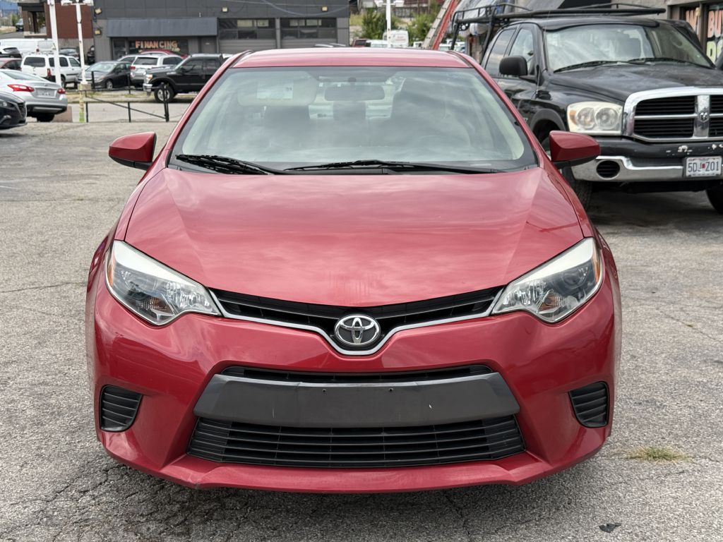 2015 Toyota Corolla Image 2