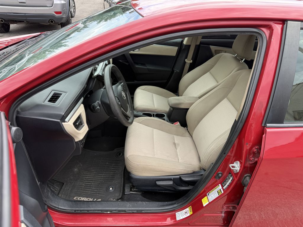 2015 Toyota Corolla Image 10