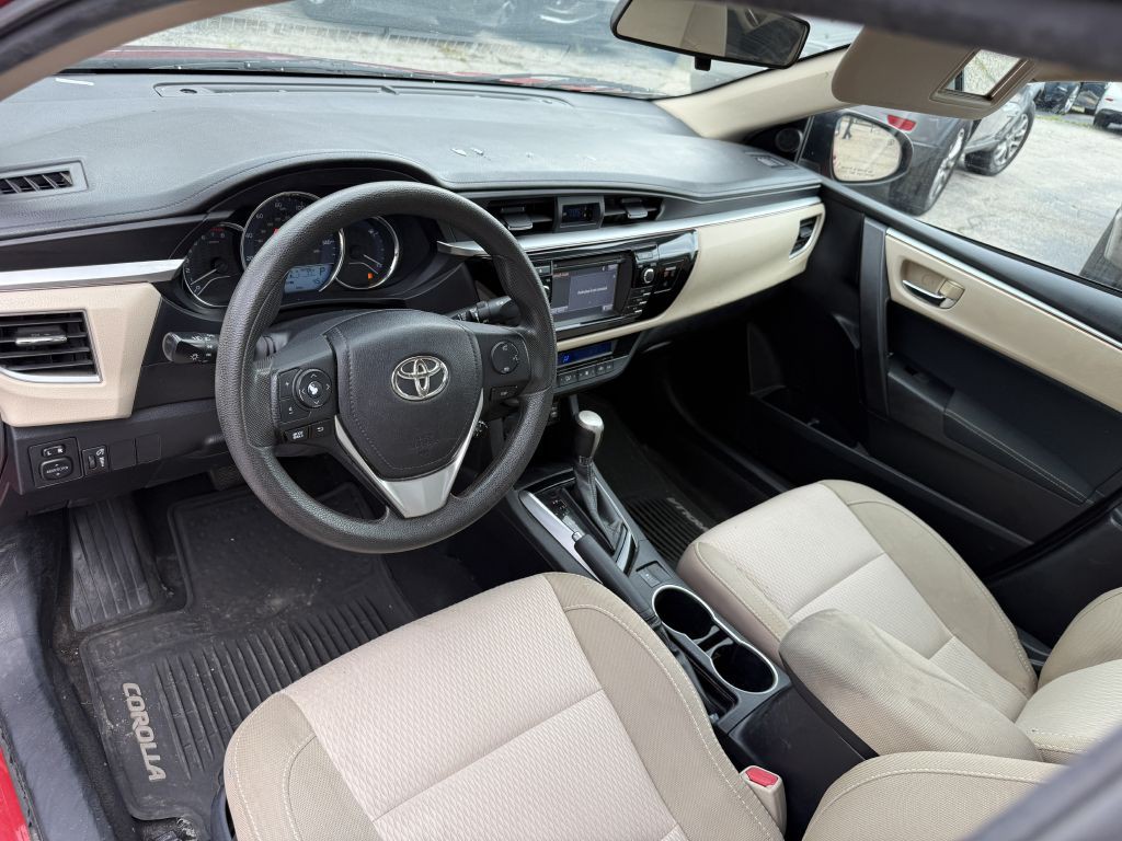 2015 Toyota Corolla Image 12