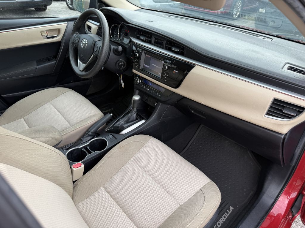 2015 Toyota Corolla Image 20
