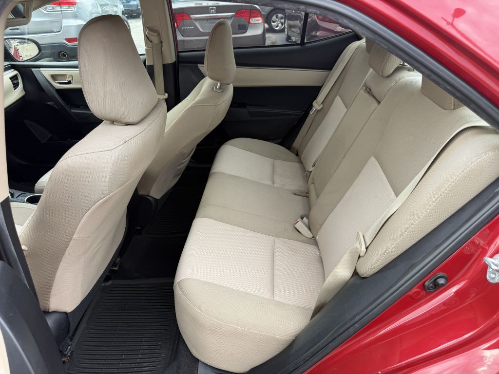 2015 Toyota Corolla Image 23