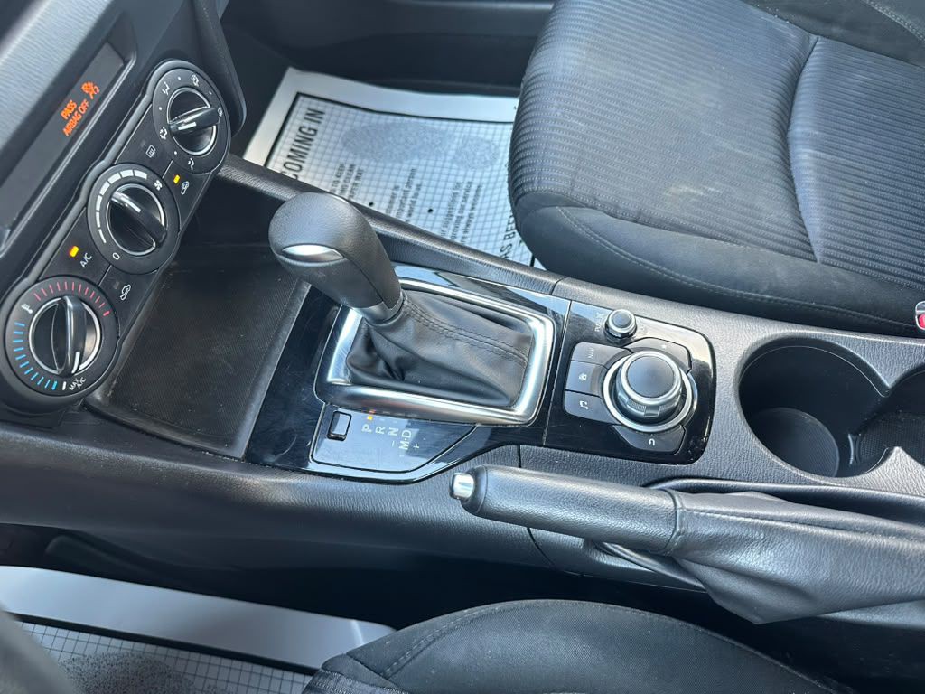 2016 Mazda Mazda3 Image 19