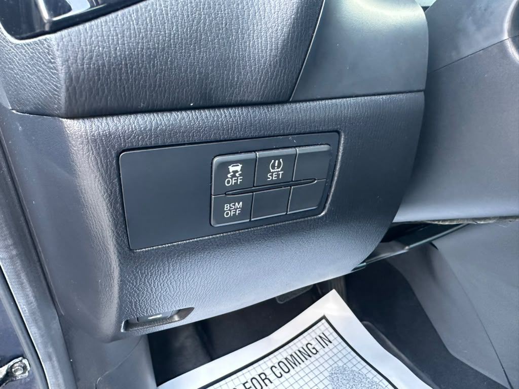 2016 Mazda Mazda3 Image 20