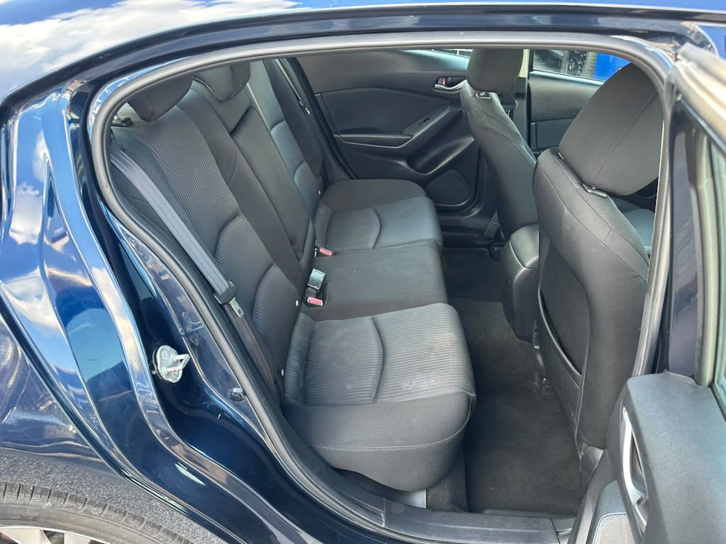 2016 Mazda Mazda3 Image 21
