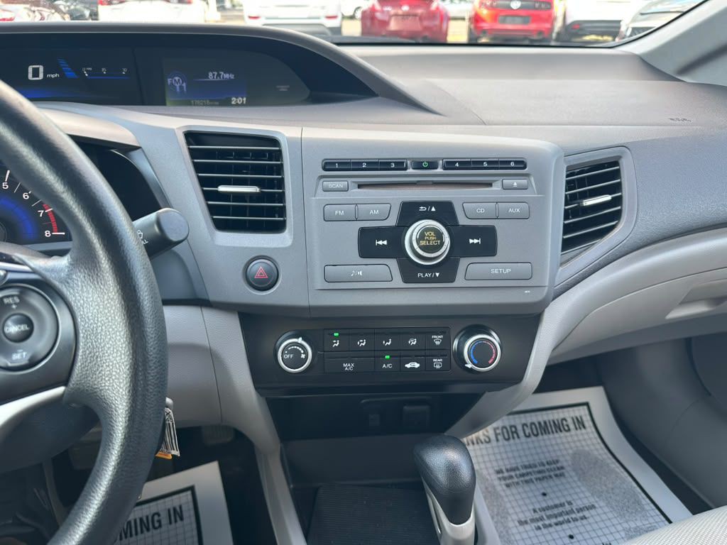 2012 Honda Civic Image 15