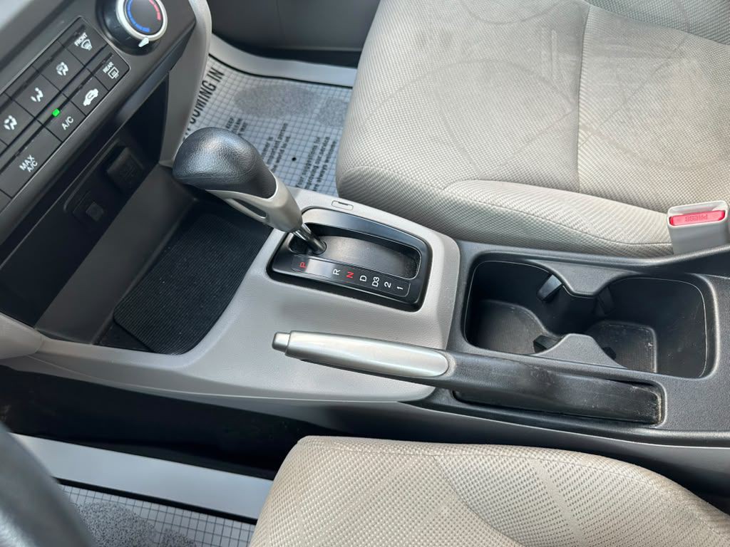2012 Honda Civic Image 17