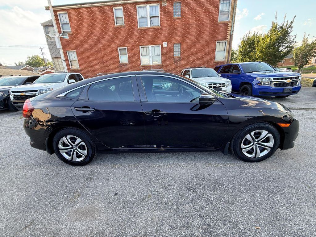 2016 Honda Civic Image 6