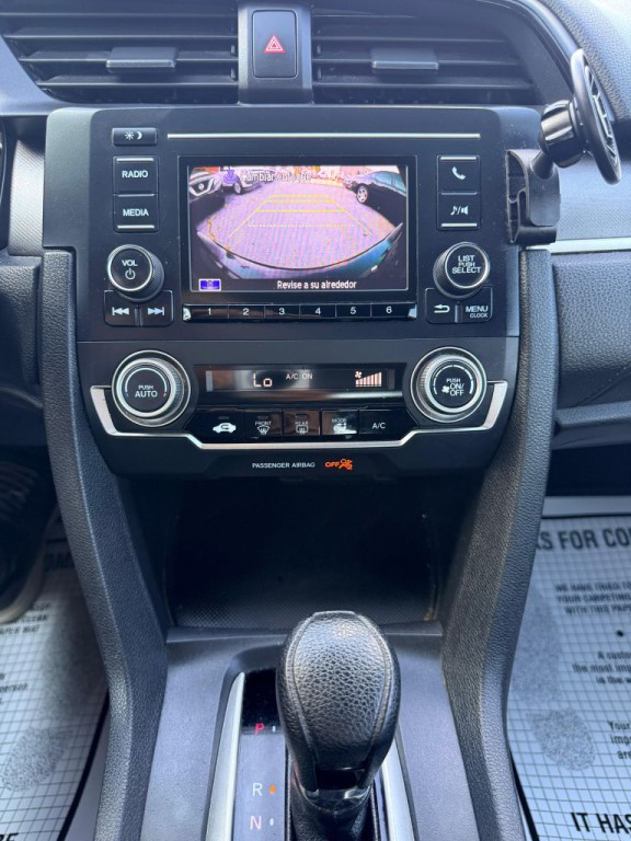 2016 Honda Civic Image 16