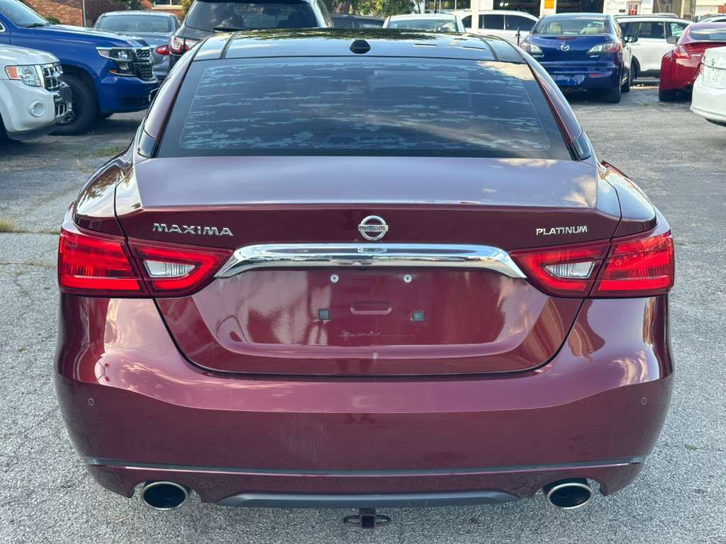 2016 Nissan Maxima Image 8