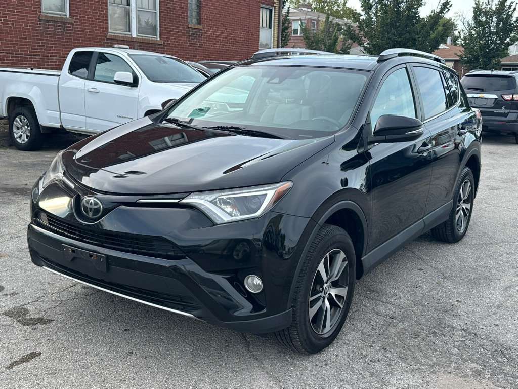 2018 Toyota Rav4 Image 3
