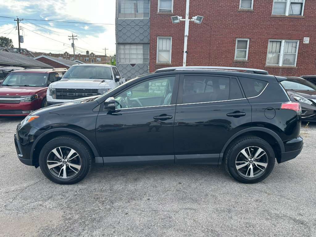 2018 Toyota Rav4 Image 5