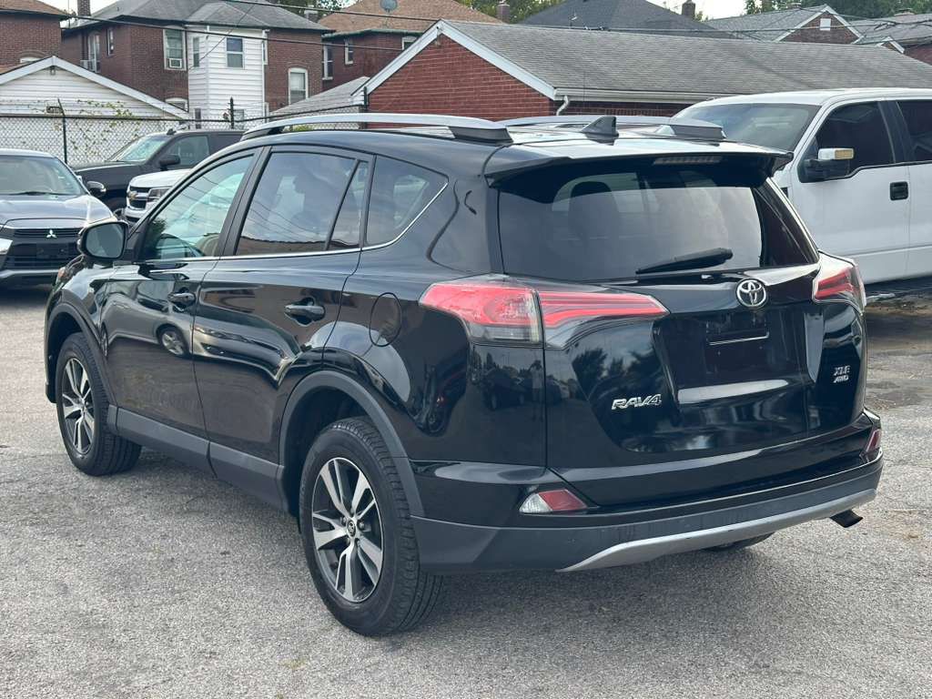2018 Toyota Rav4 Image 6