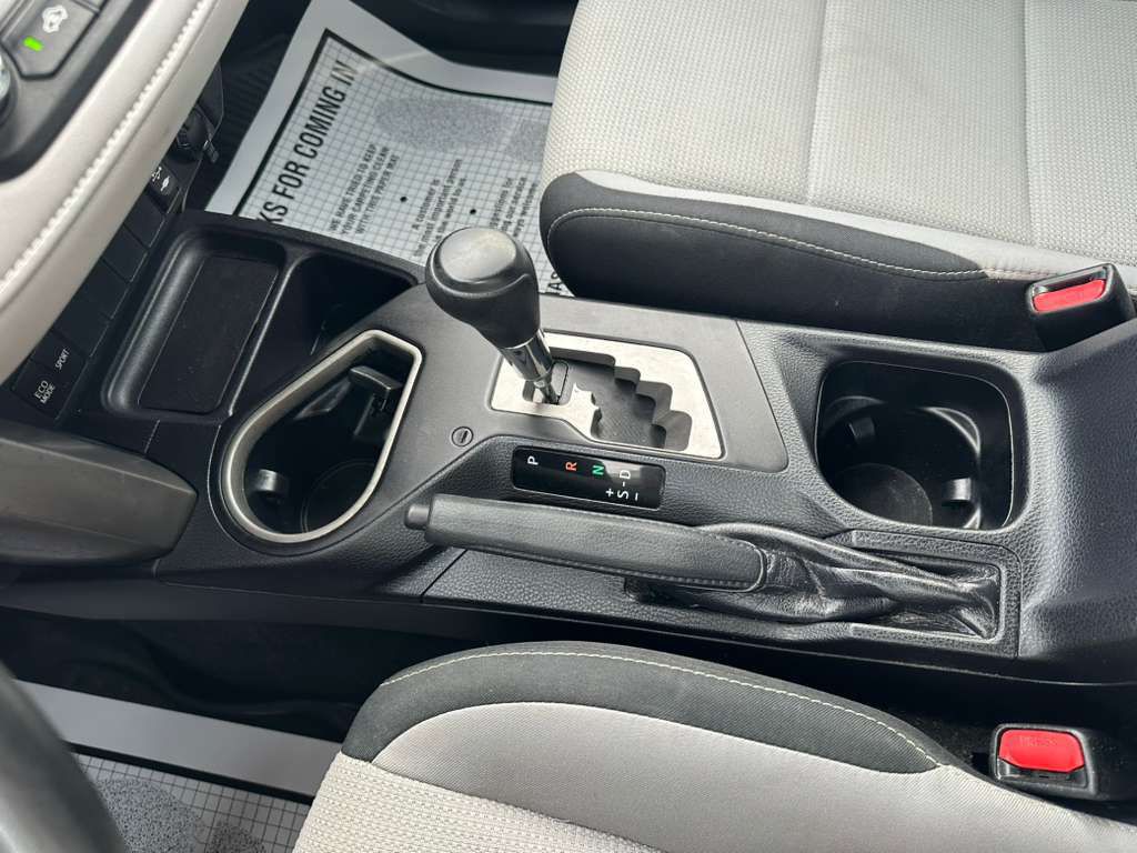 2018 Toyota Rav4 Image 20