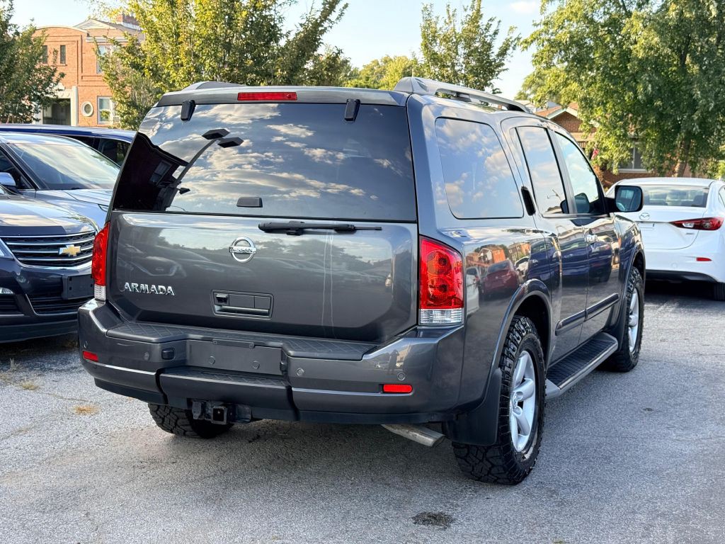 2012 Nissan Armada Image 4