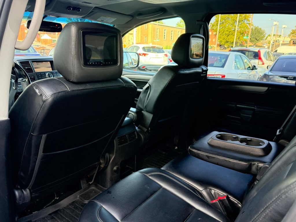 2012 Nissan Armada Image 25