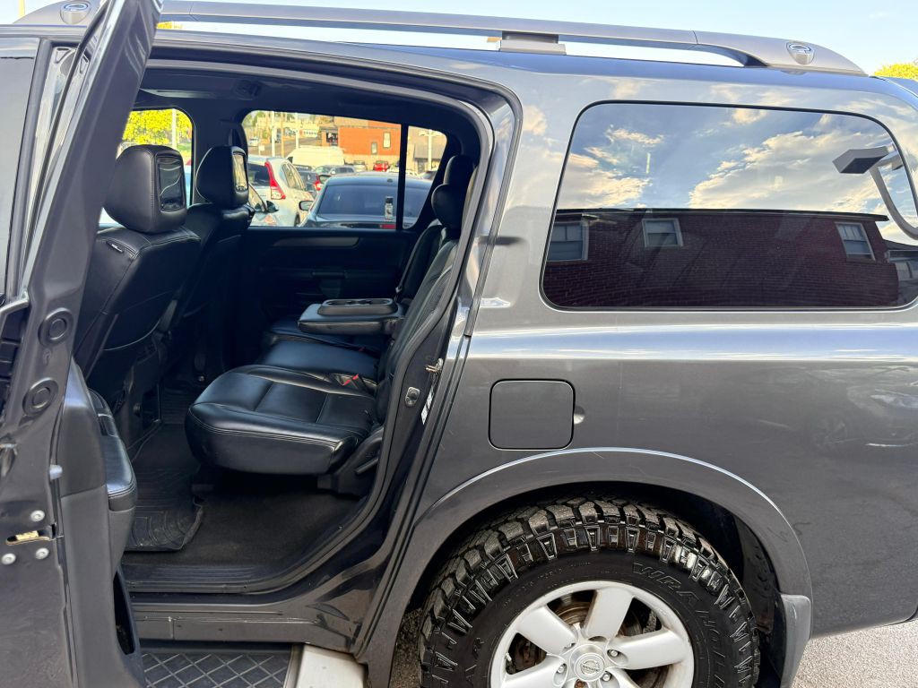 2012 Nissan Armada Image 26