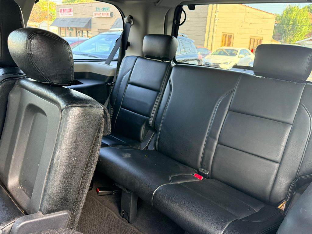 2012 Nissan Armada Image 28