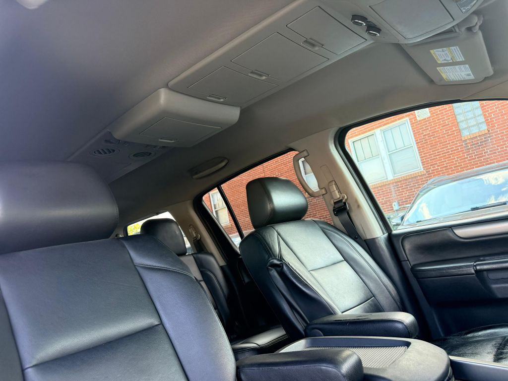 2012 Nissan Armada Image 29
