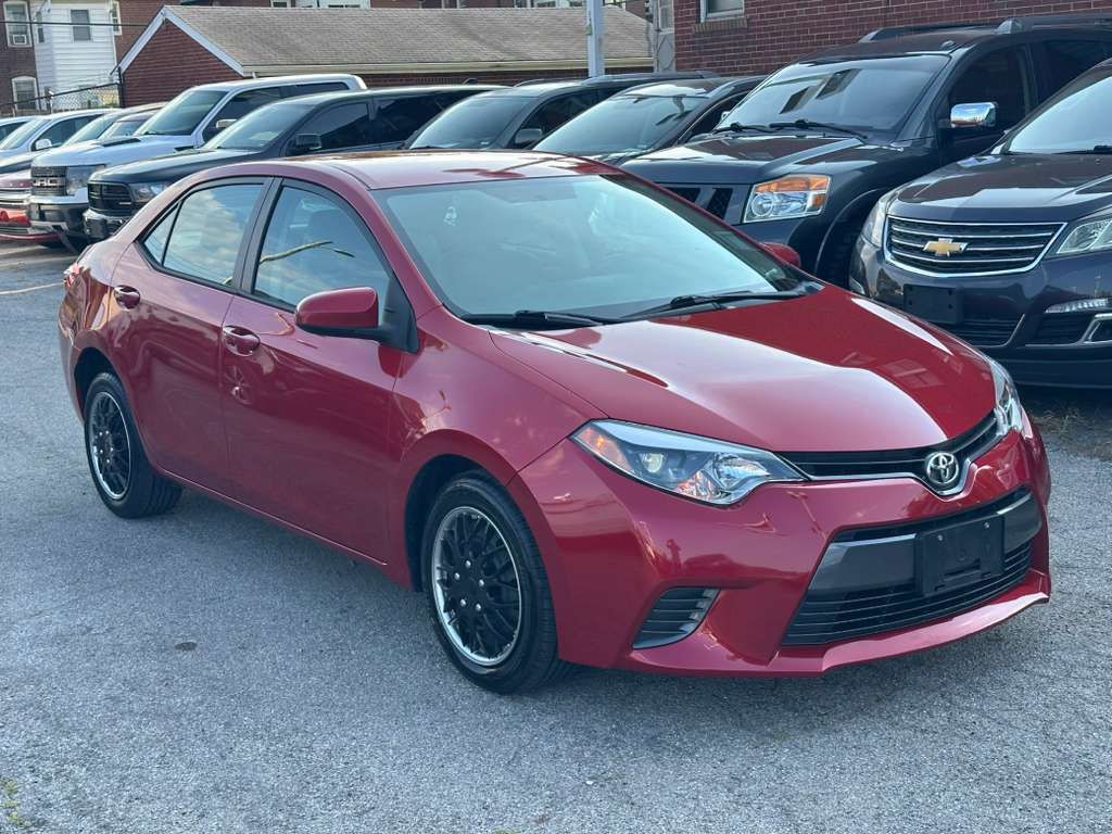2016 Toyota Corolla Image 1