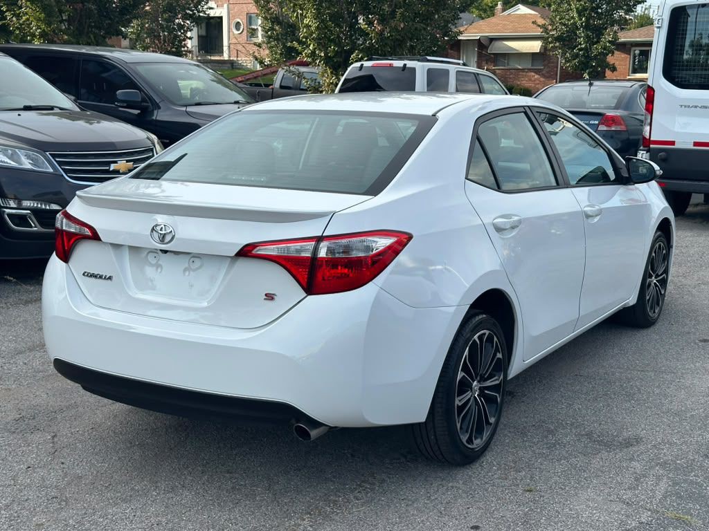 2016 Toyota Corolla Image 7