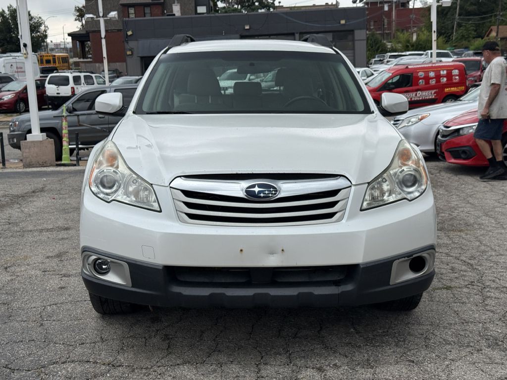 2012 Subaru Outback Image 2