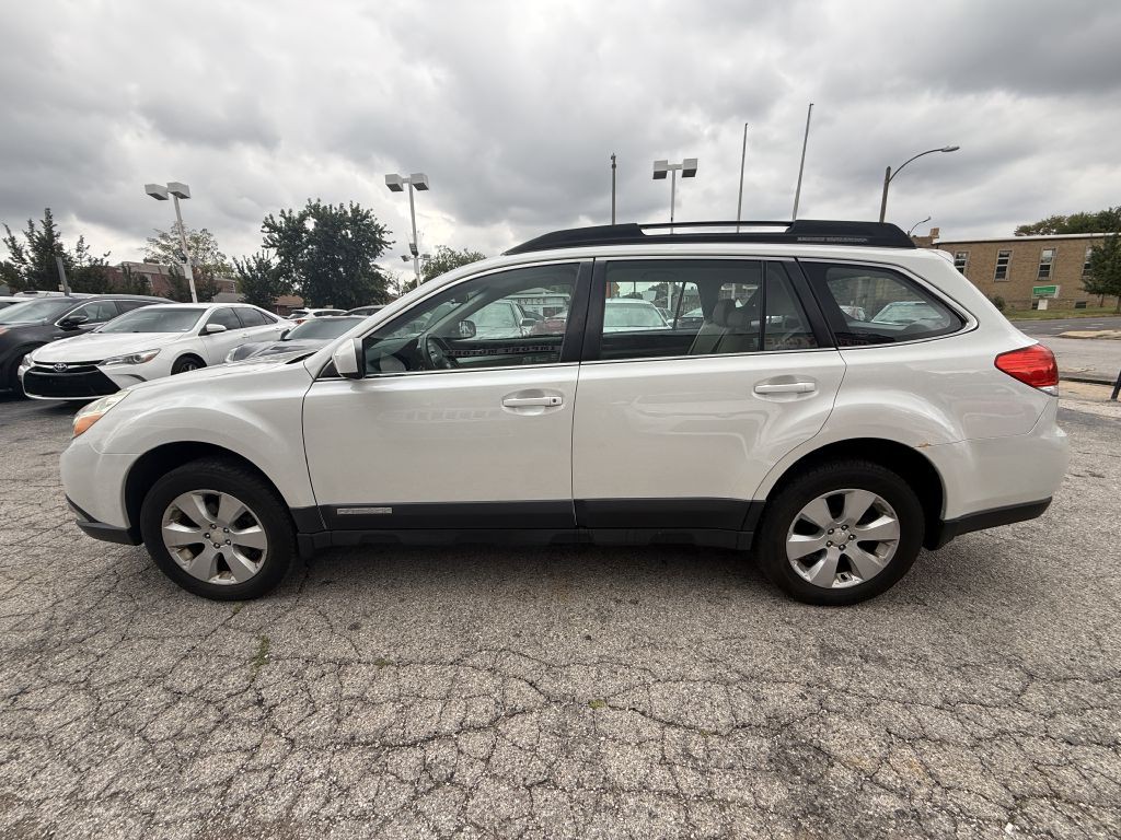 2012 Subaru Outback Image 7