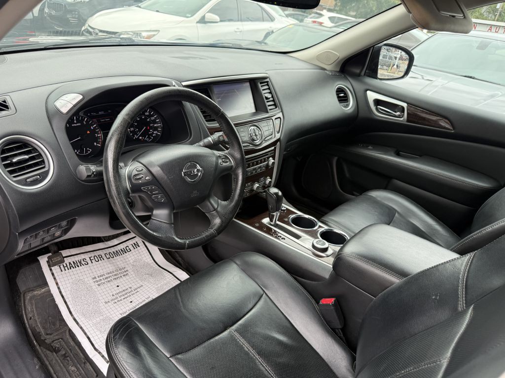 2013 Nissan Pathfinder Image 14