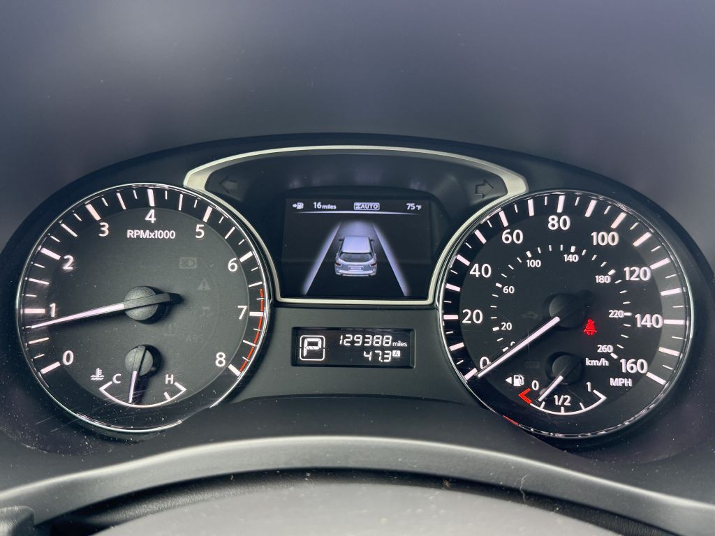 2013 Nissan Pathfinder Image 15