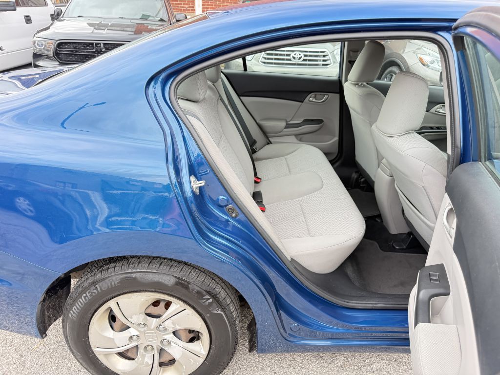 2014 Honda Civic Image 21