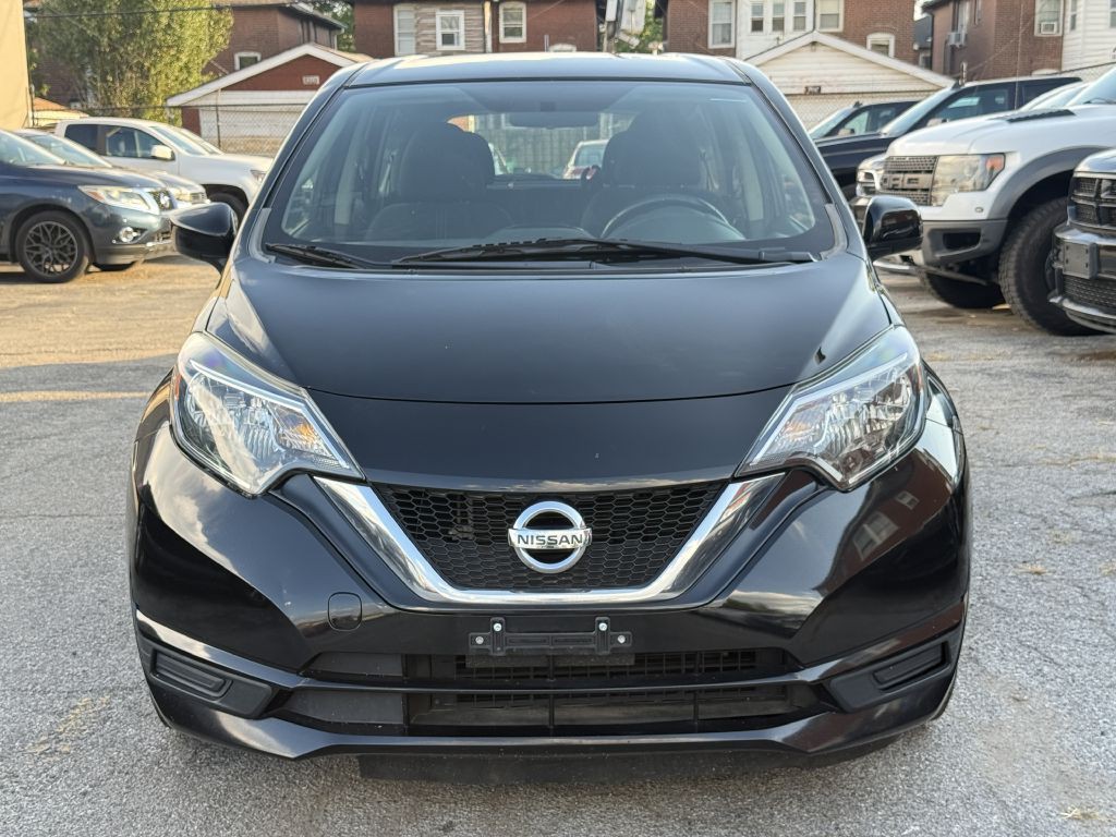 2018 Nissan Versa Image 2