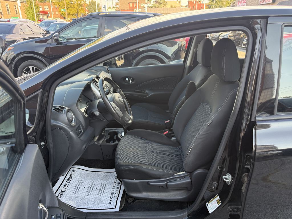 2018 Nissan Versa Image 13