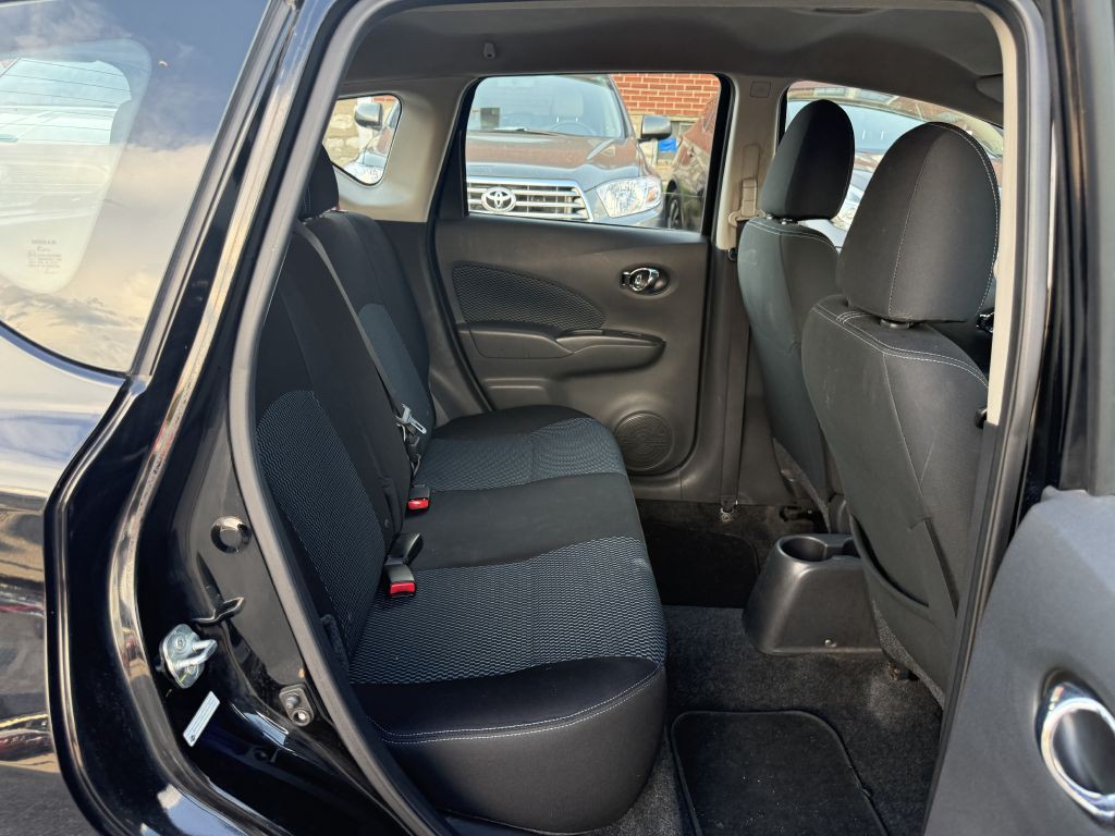 2018 Nissan Versa Image 27