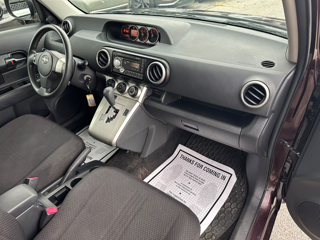 2010 Scion xB Image 13