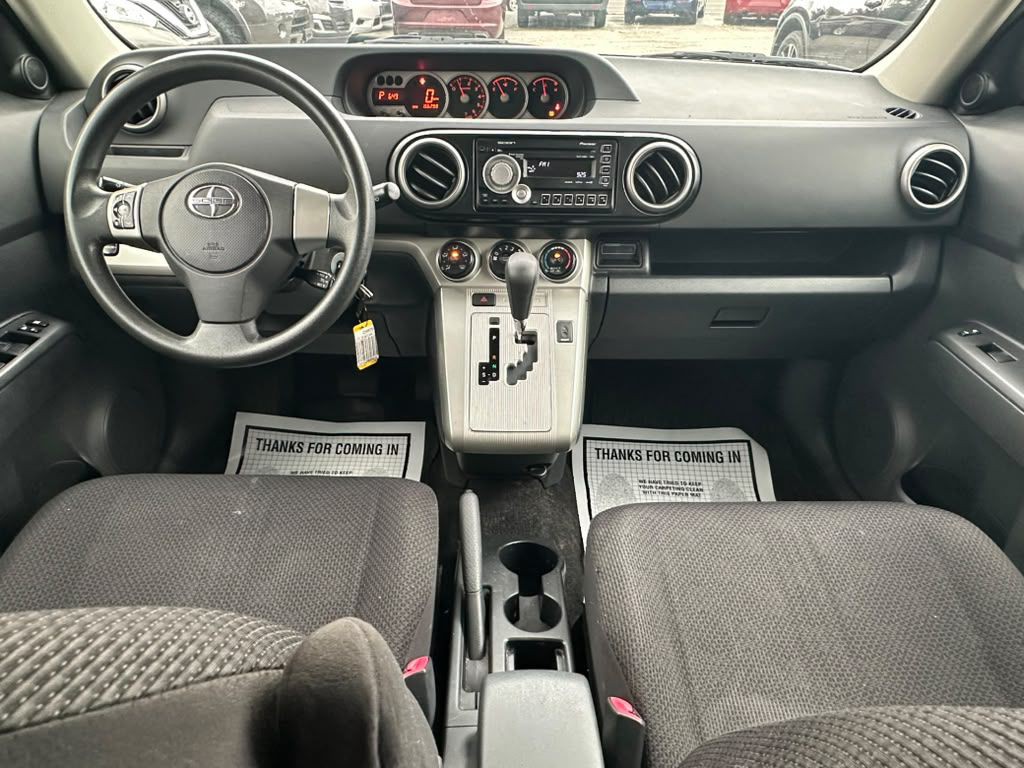 2010 Scion xB Image 14