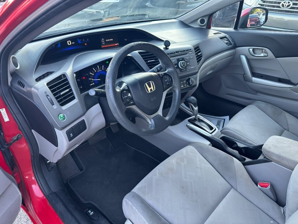 2012 Honda Civic Image 12