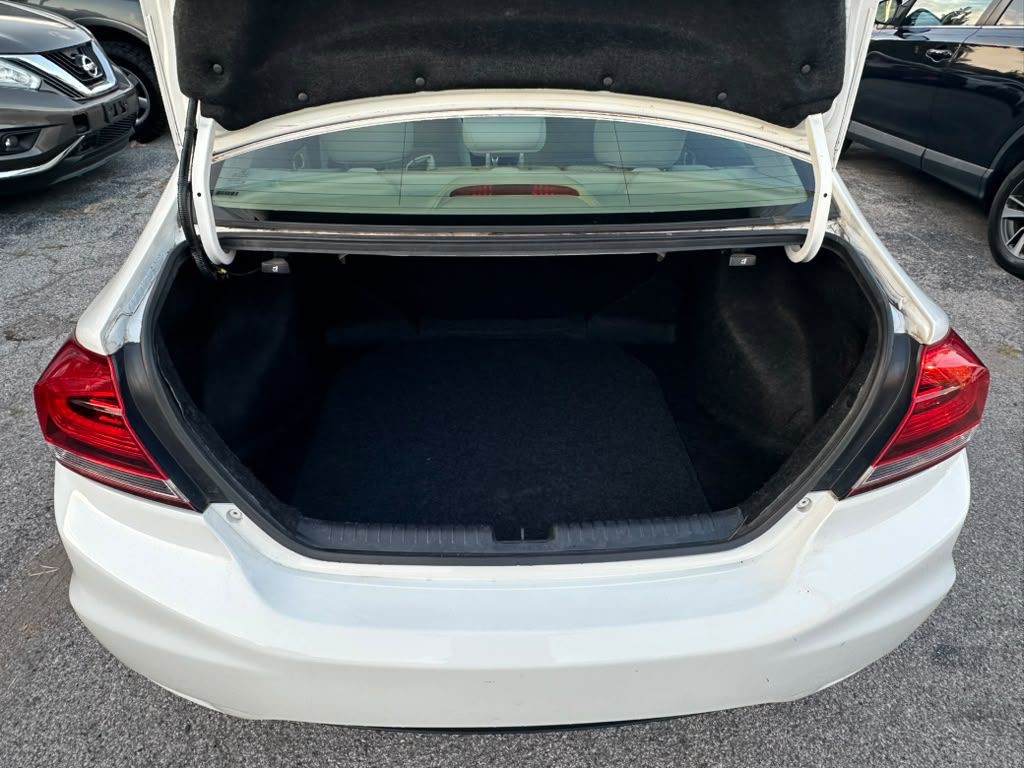 2015 Honda Civic Image 8