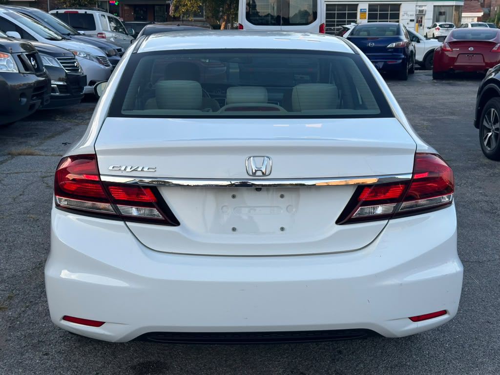 2015 Honda Civic Image 9
