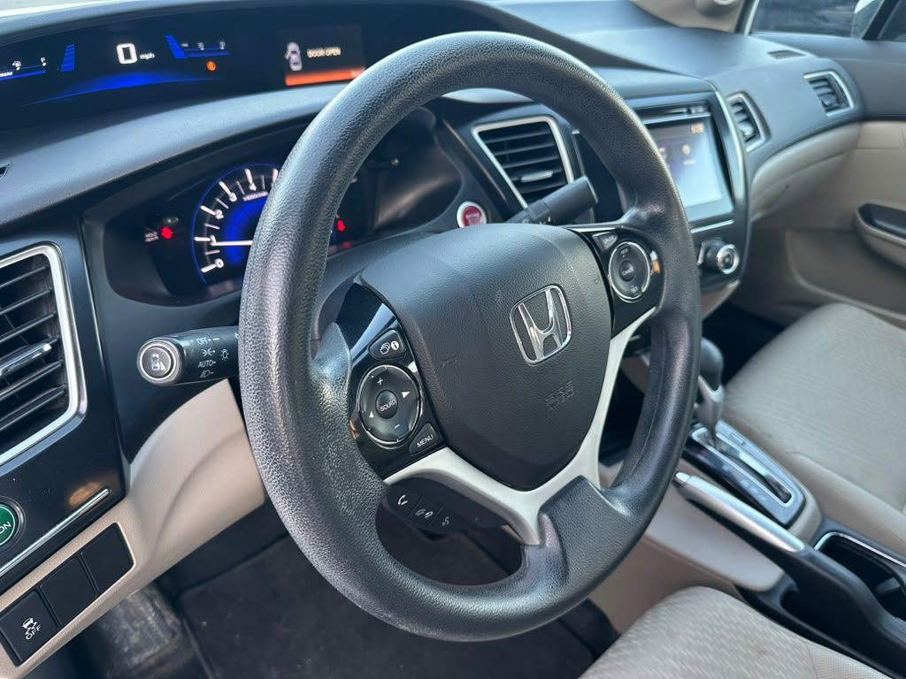 2015 Honda Civic Image 13