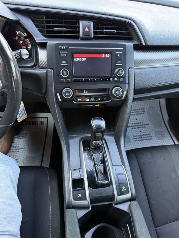 2019 Honda Civic Image 16