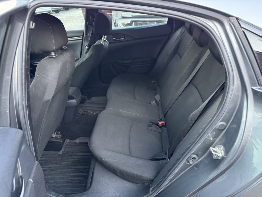 2019 Honda Civic Image 24