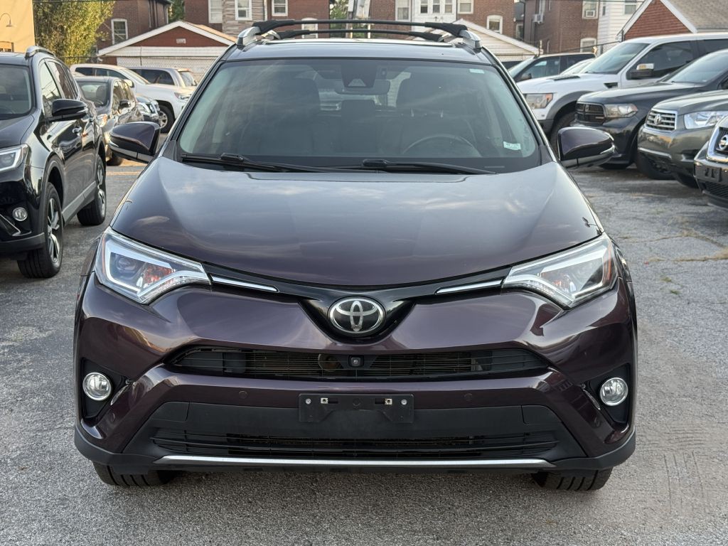 2018 Toyota Rav4 Image 2