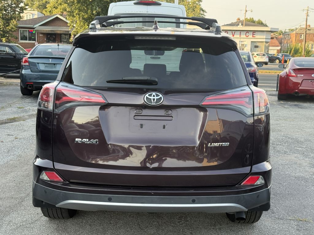 2018 Toyota Rav4 Image 10