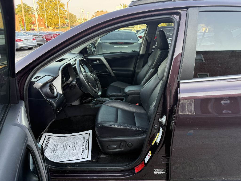 2018 Toyota Rav4 Image 12