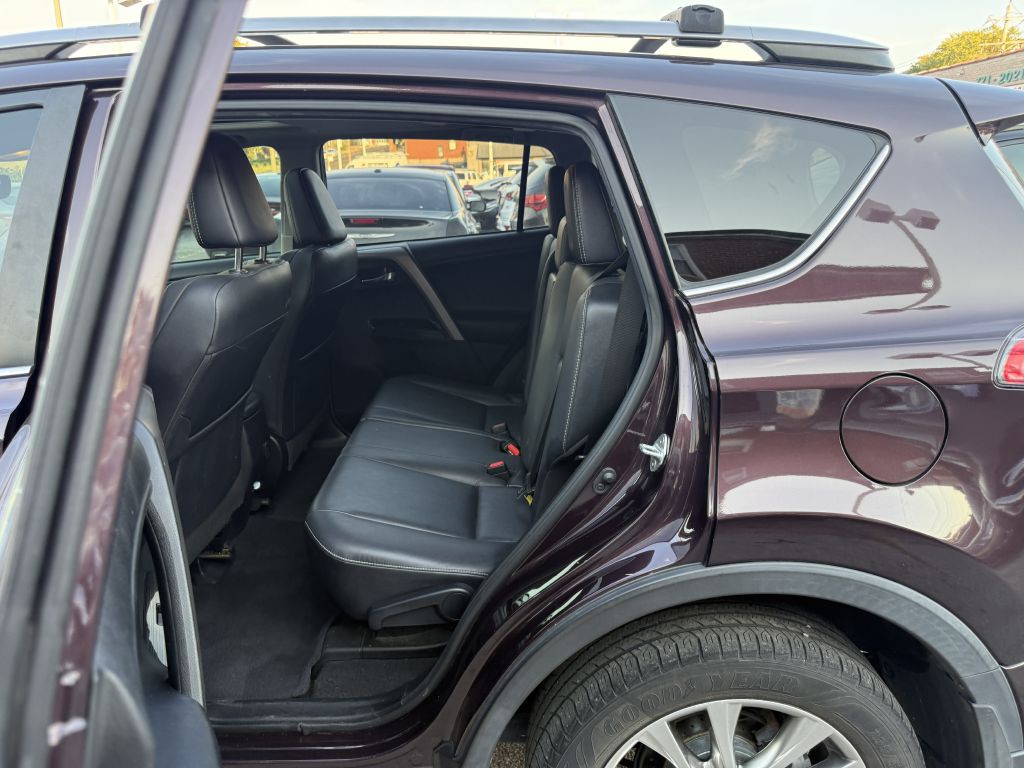 2018 Toyota Rav4 Image 23