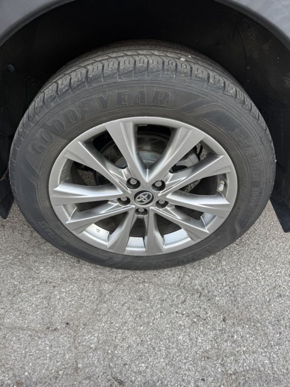 2018 Toyota Rav4 Image 27