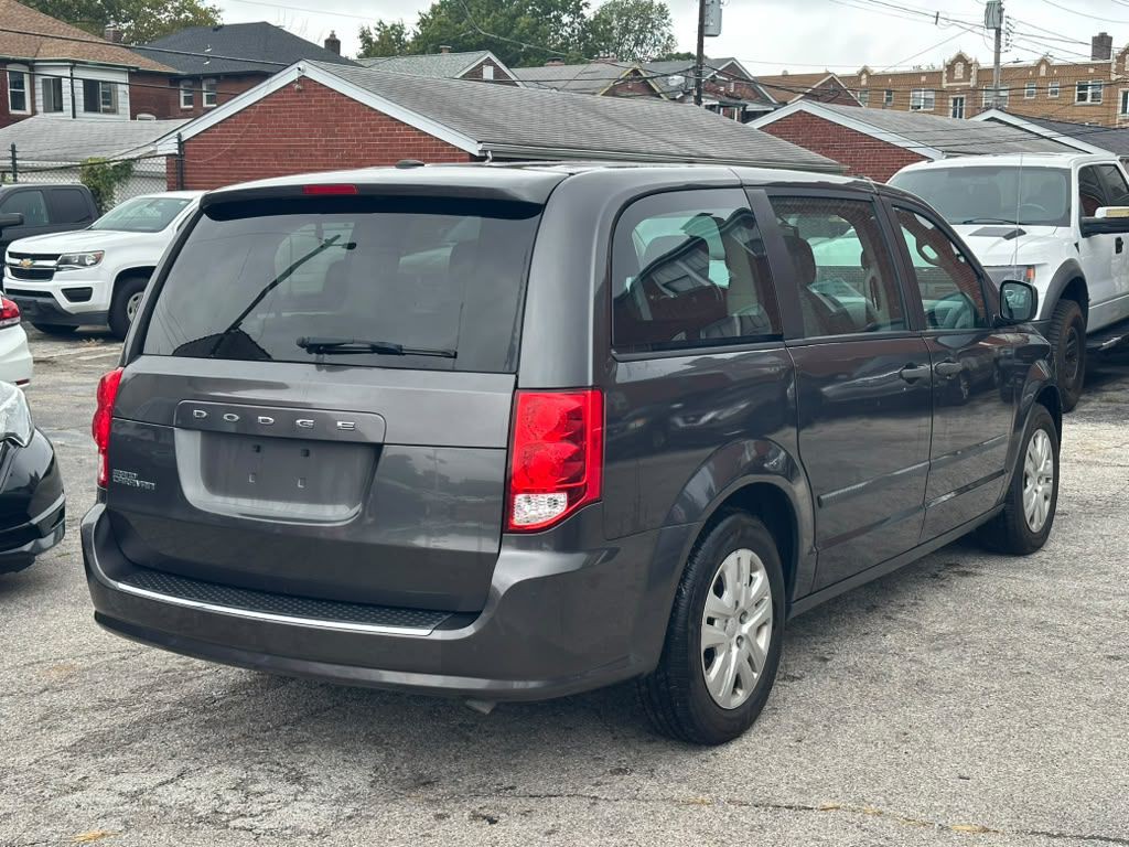 2016 Dodge Grand Caravan Image 6