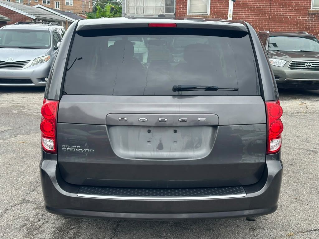 2016 Dodge Grand Caravan Image 9